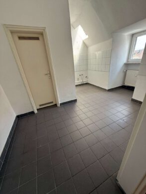 Schöne 2-Zimmer Wohnung am Marktplatz - WhatsApp Image 2025-05-28 at 1
