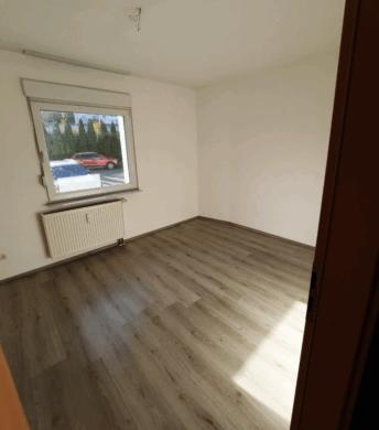 Helle 3-ZKDB-Wohnung mit Balkon - 2