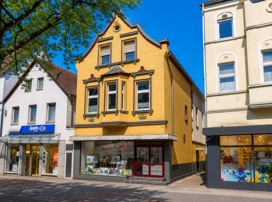 Attraktives Wohn- und Geschäftshaus in zentraler Lage - Walburgisstr. 16, Werl Front